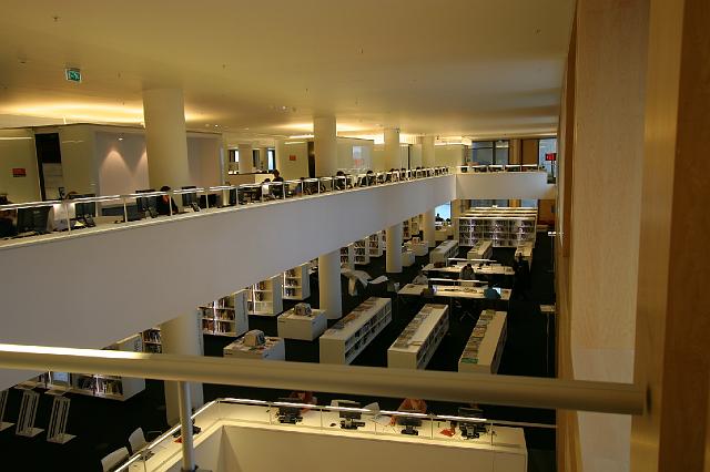 016 Bibliotheek Amsterdam.JPG